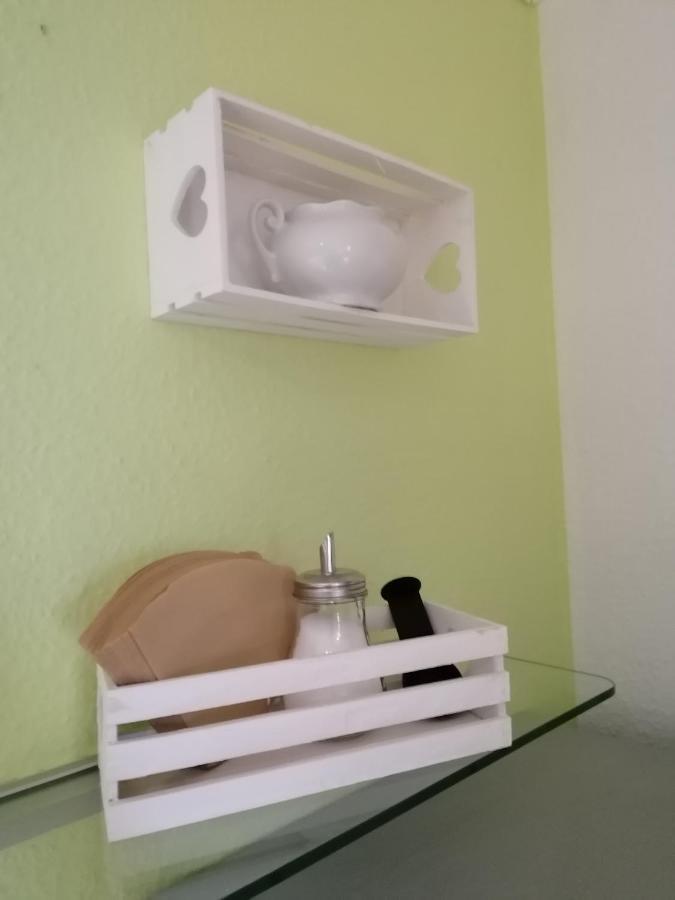 Tinas Ferienwohnung Hohendodeleben Exterior foto